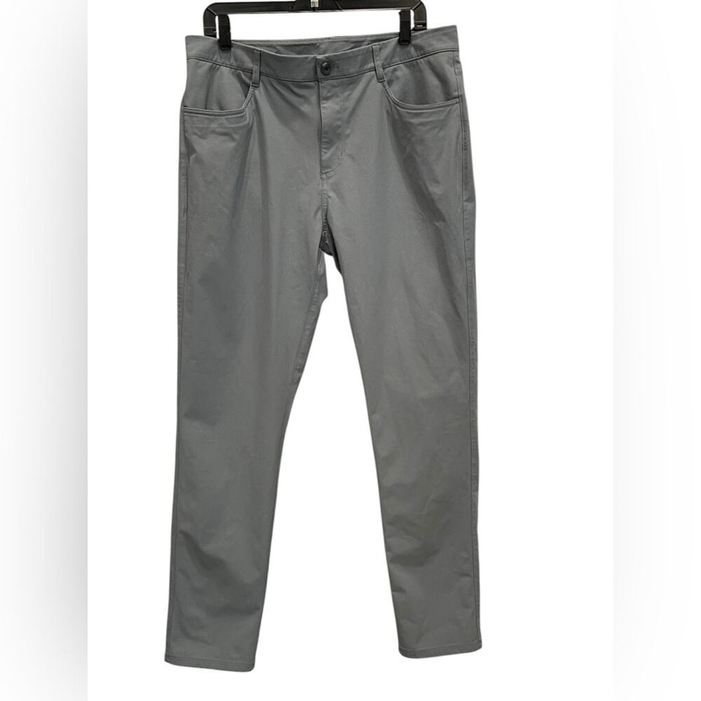 Vuori Men's Slate Gray Chinos Size :34